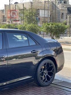 كرايسلر 300